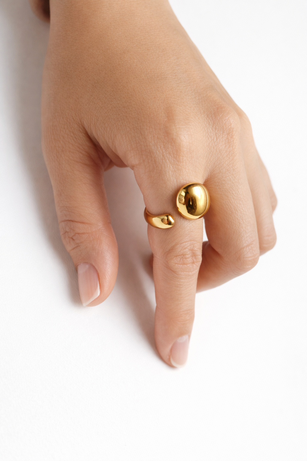 Luna Sculpt Ring